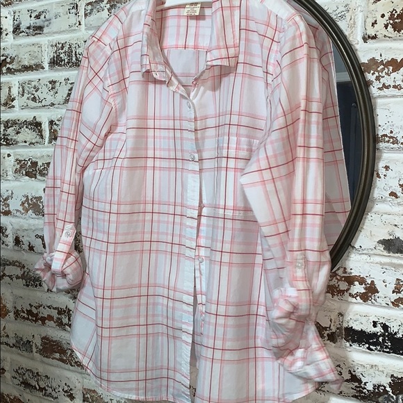 Pink & White Button Down - Picture 5 of 9